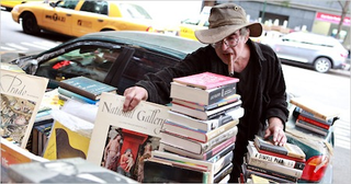 Illustration for article titled Manhattan's mysterious book-filled car